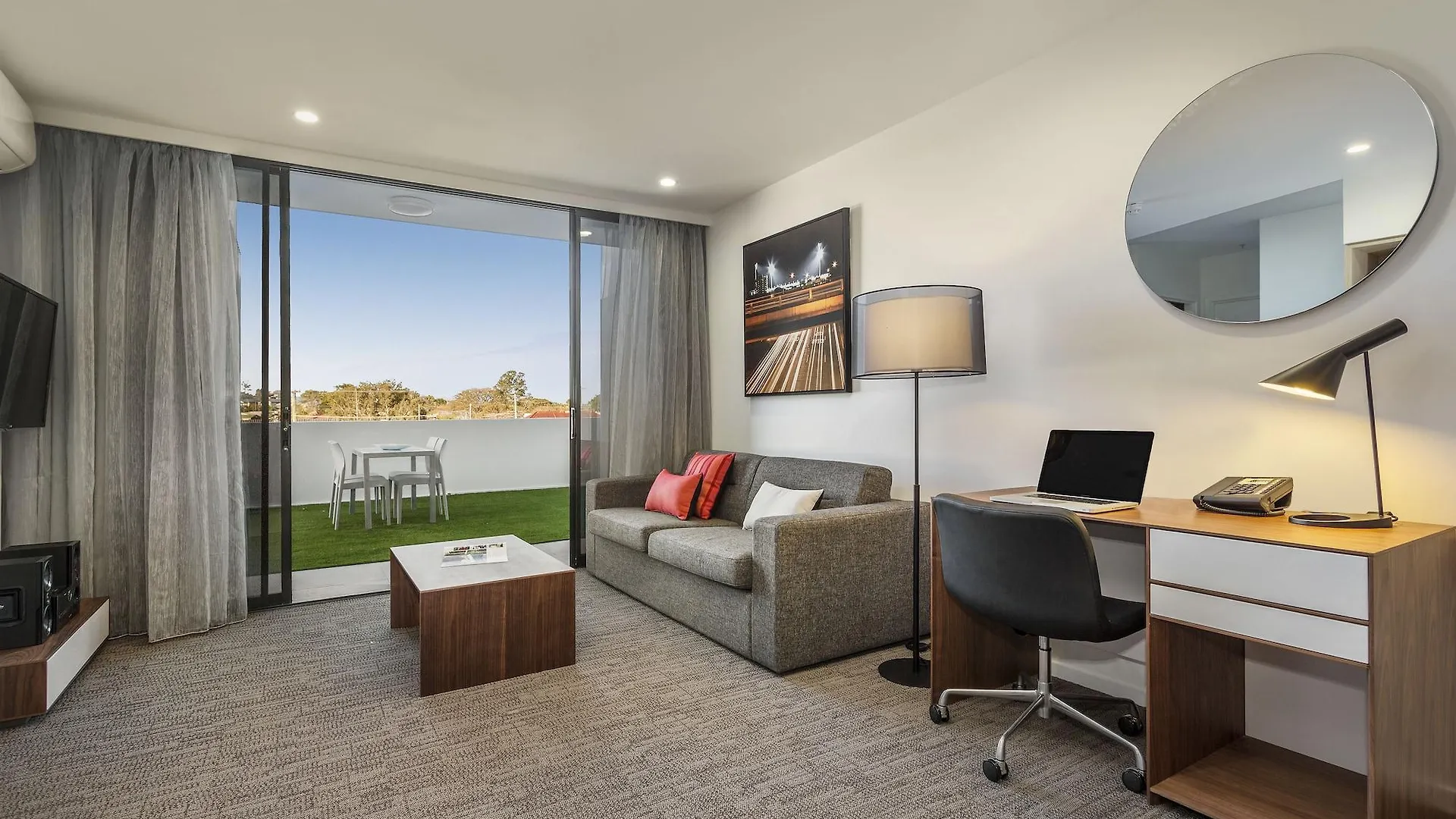 Quest Woolloongabba Aparthotel Brisbane
